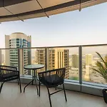 Maison Privee - Elegant & Panoramic Sea View Apt On Al Reem Island